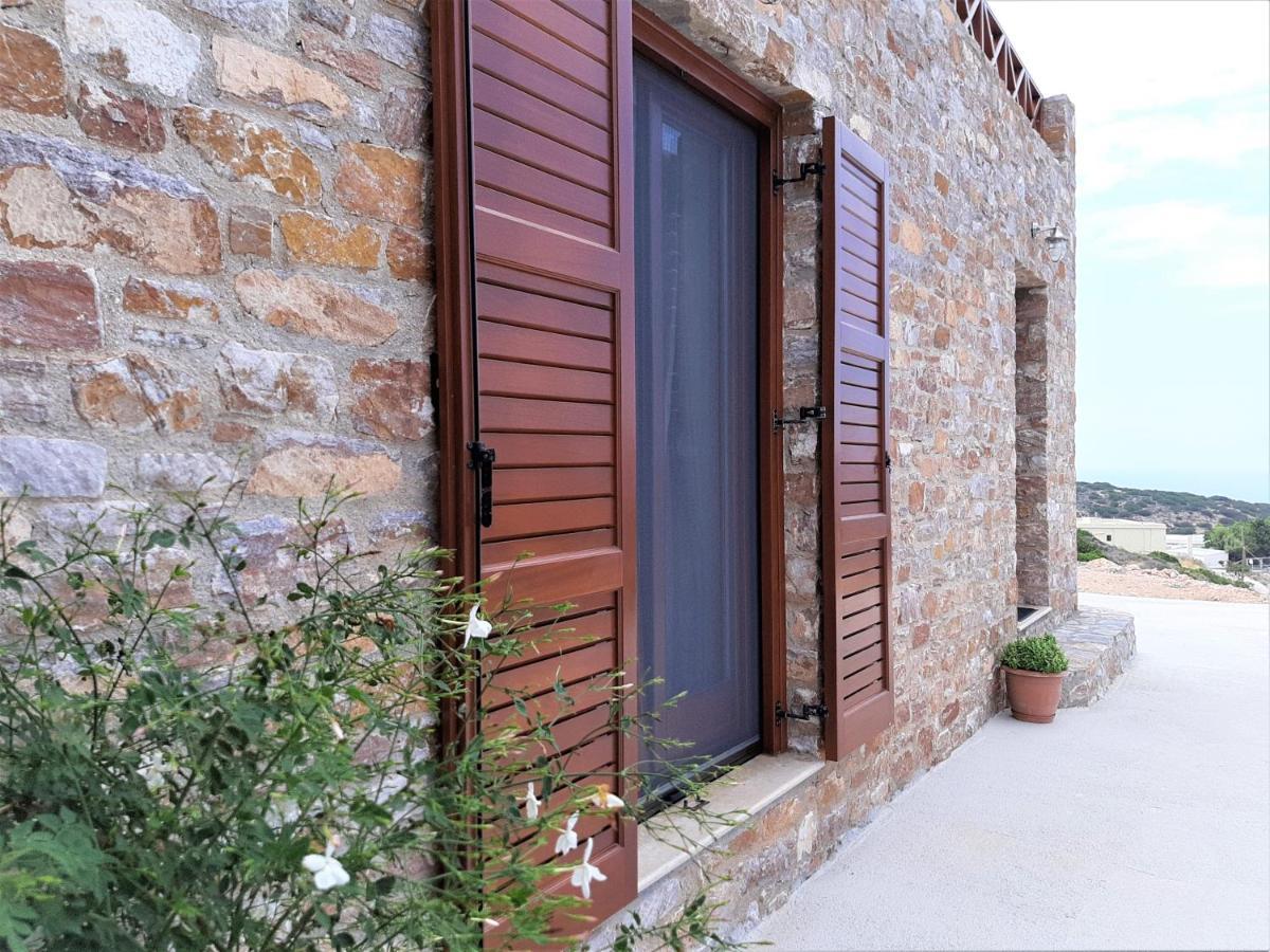 Villa Adeiata Adiata 外观 照片